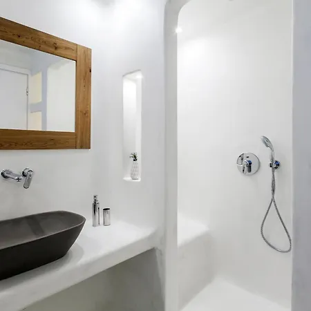 Breathtaking 6 Bed In *