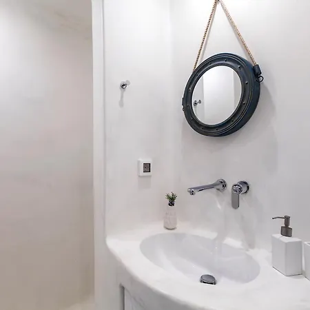 Breathtaking 6 Bed In Villa *