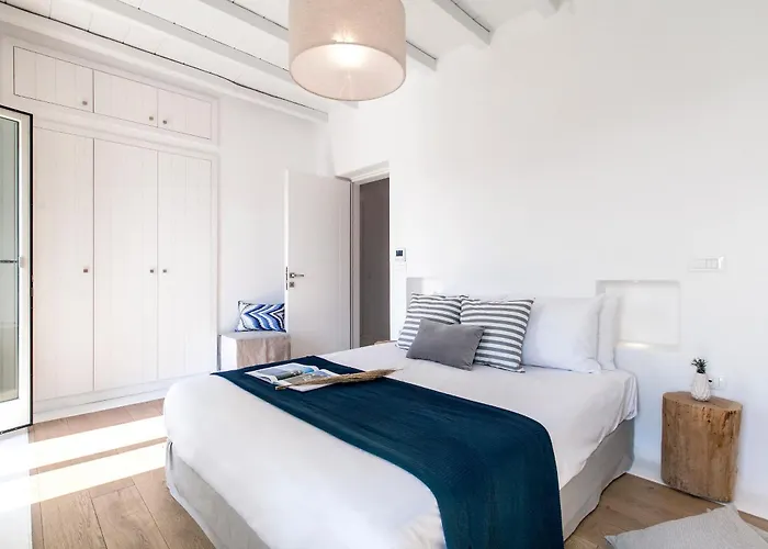 Breathtaking 6 Bed In Villa Platys Gialos (Mykonos)