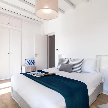 Breathtaking 6 Bed In Villa Platys Gialos (Mykonos)
