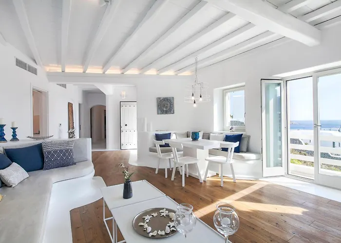 Breathtaking 6 Bed In Villa *